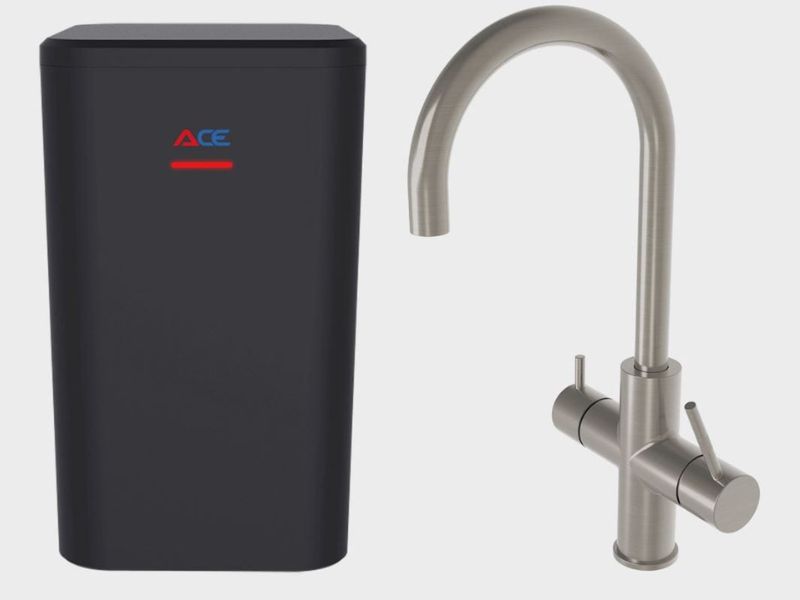 Ace Boil RVS 2 RVS kokendwaterkraan met hoge uitloop en twee hendels voor warm, koud en kokend water met zwarte boiler.