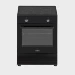 Zwart vrijstaand fornuis van Everglades met vier elektrische kookzones, twee draaiknoppen en een oven met glazen deur aan de voorzijde